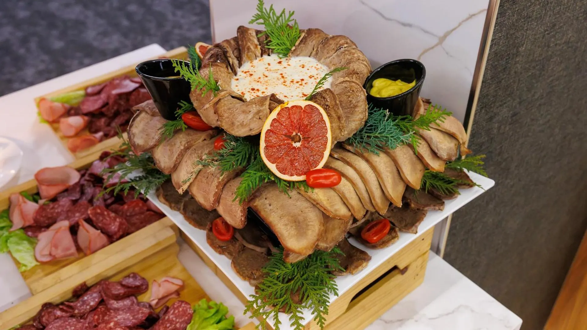 Vihren Royal Palace 班斯科 酒店
